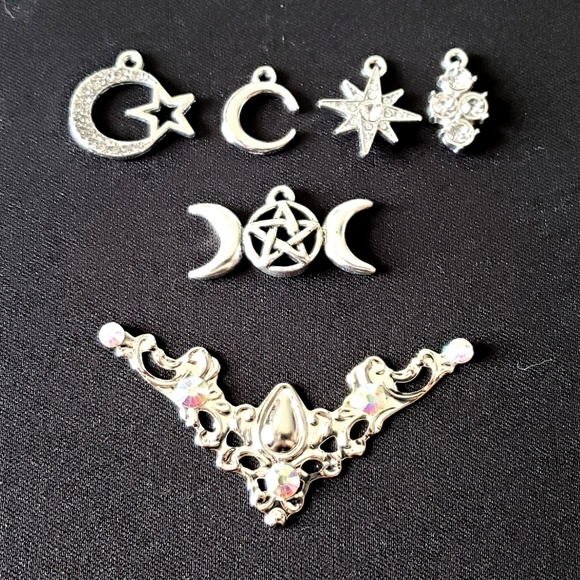 Dream Amethyst Customizable Grimoire™© - Picture 12 of 14